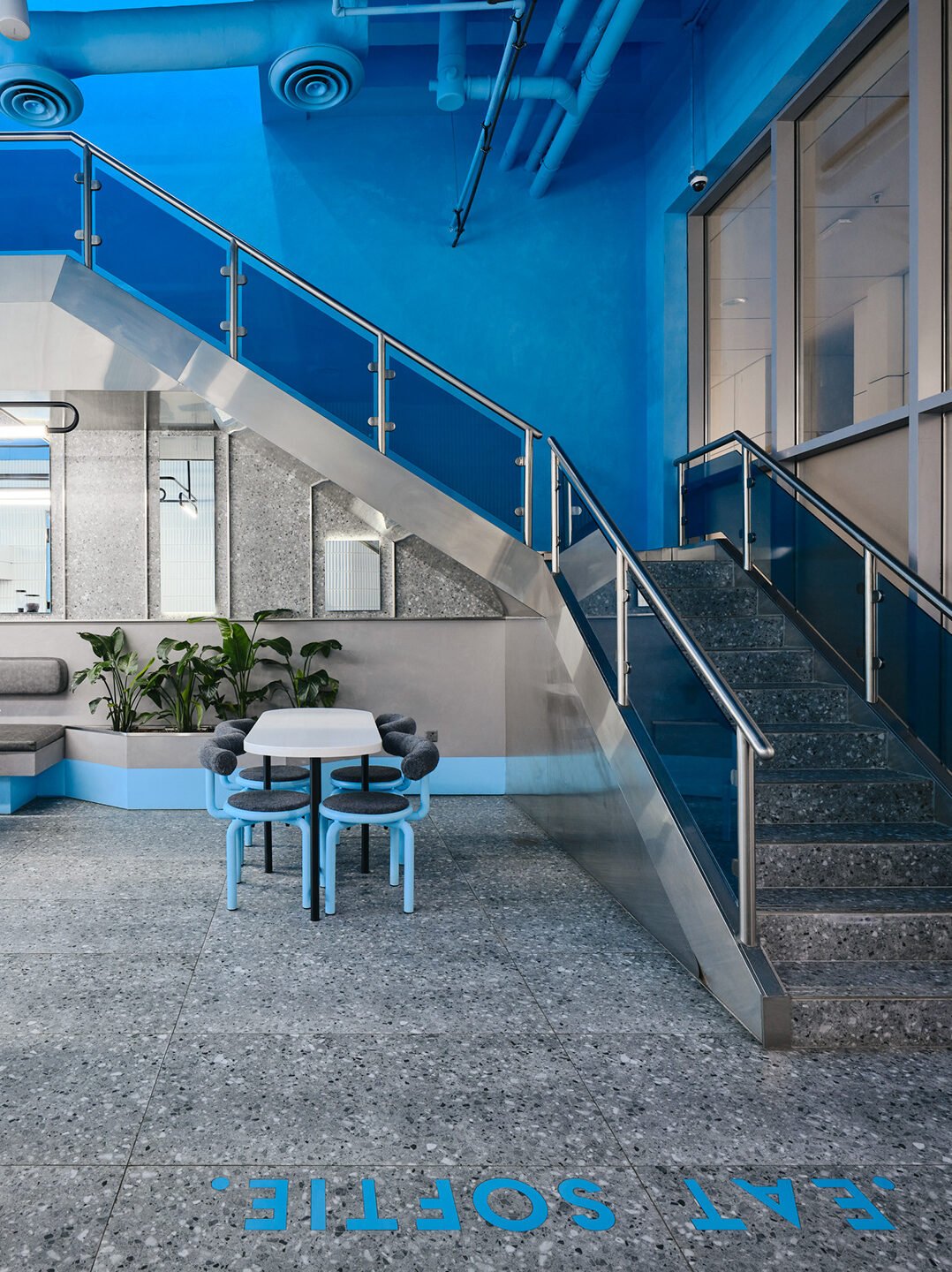 8ad16dd6-f907-4e20-ac42-86469629550b_rw_1920